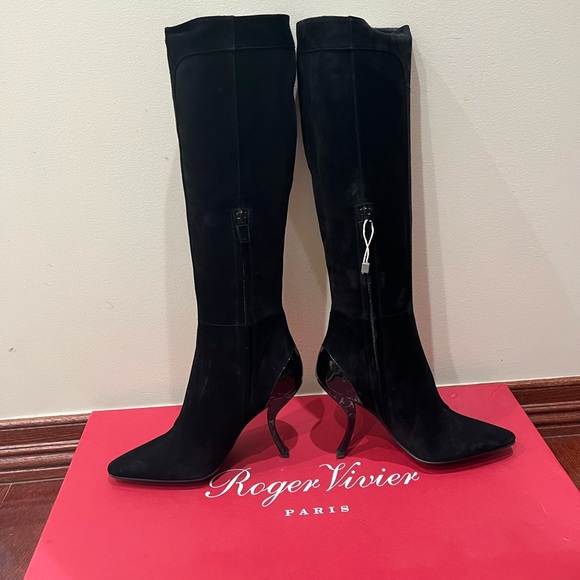 New Roger Vivier Suede Tall Boots Curved Heel Point Toe Black 36 - Picture 8 of 11